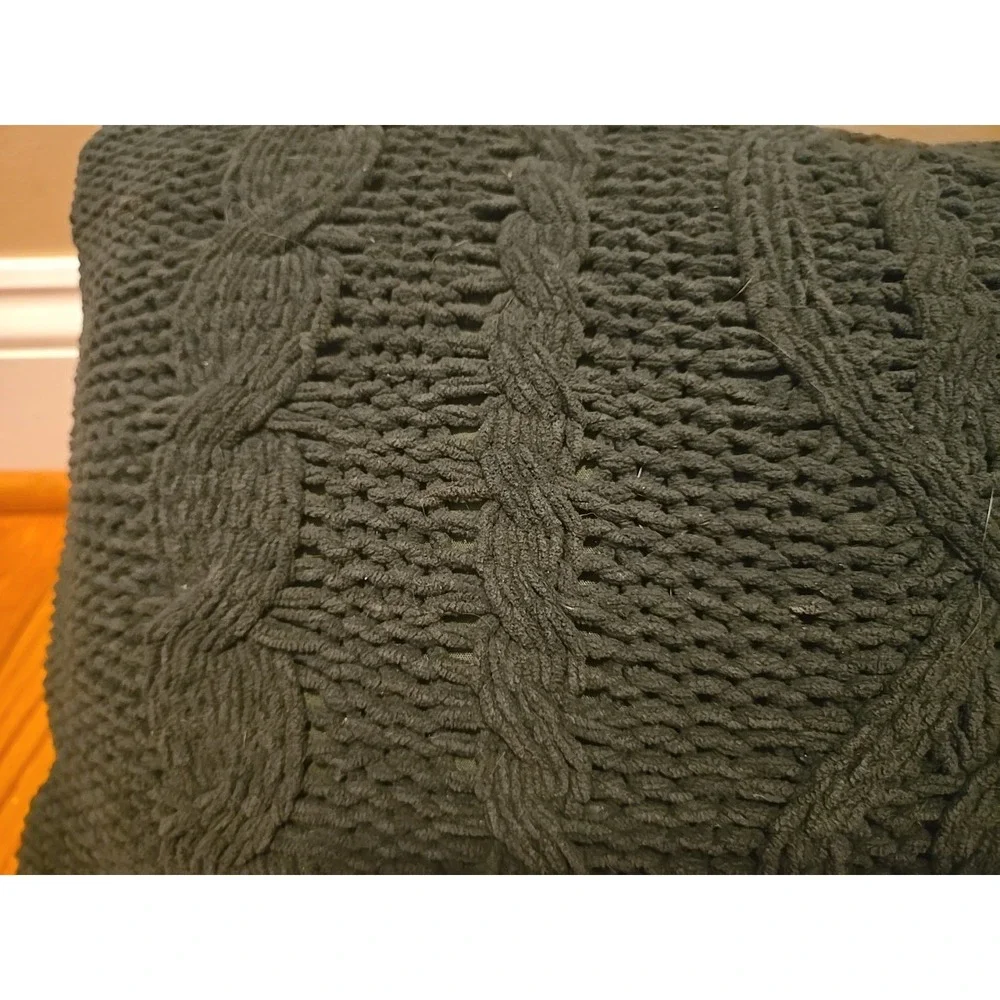 Cable Knit Pillow Chunky Dark‎ Green Home Decor 23x11